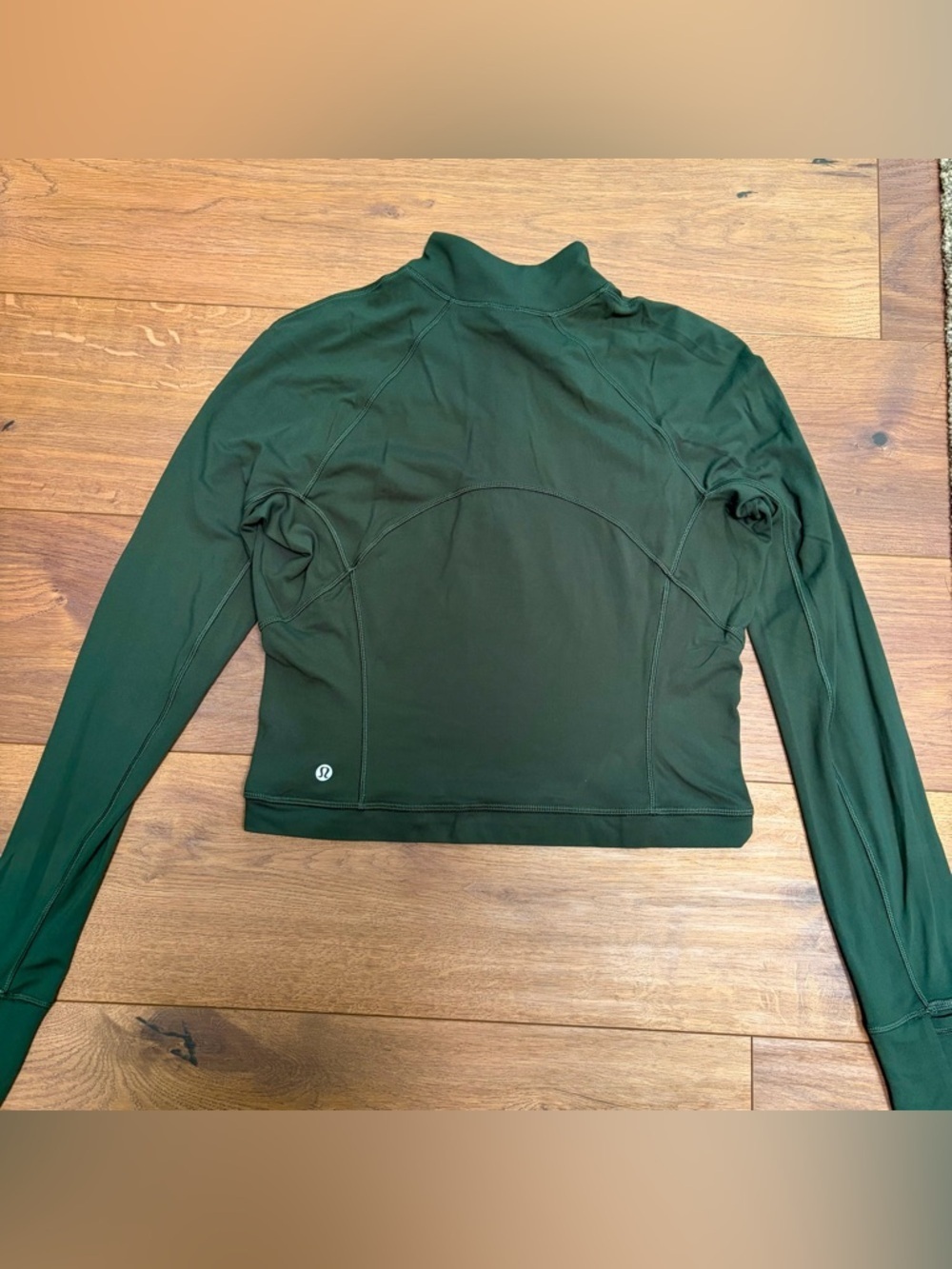 lululemon athletica Dark Green Long Sleeve Crop Top - Picture 4 of 7